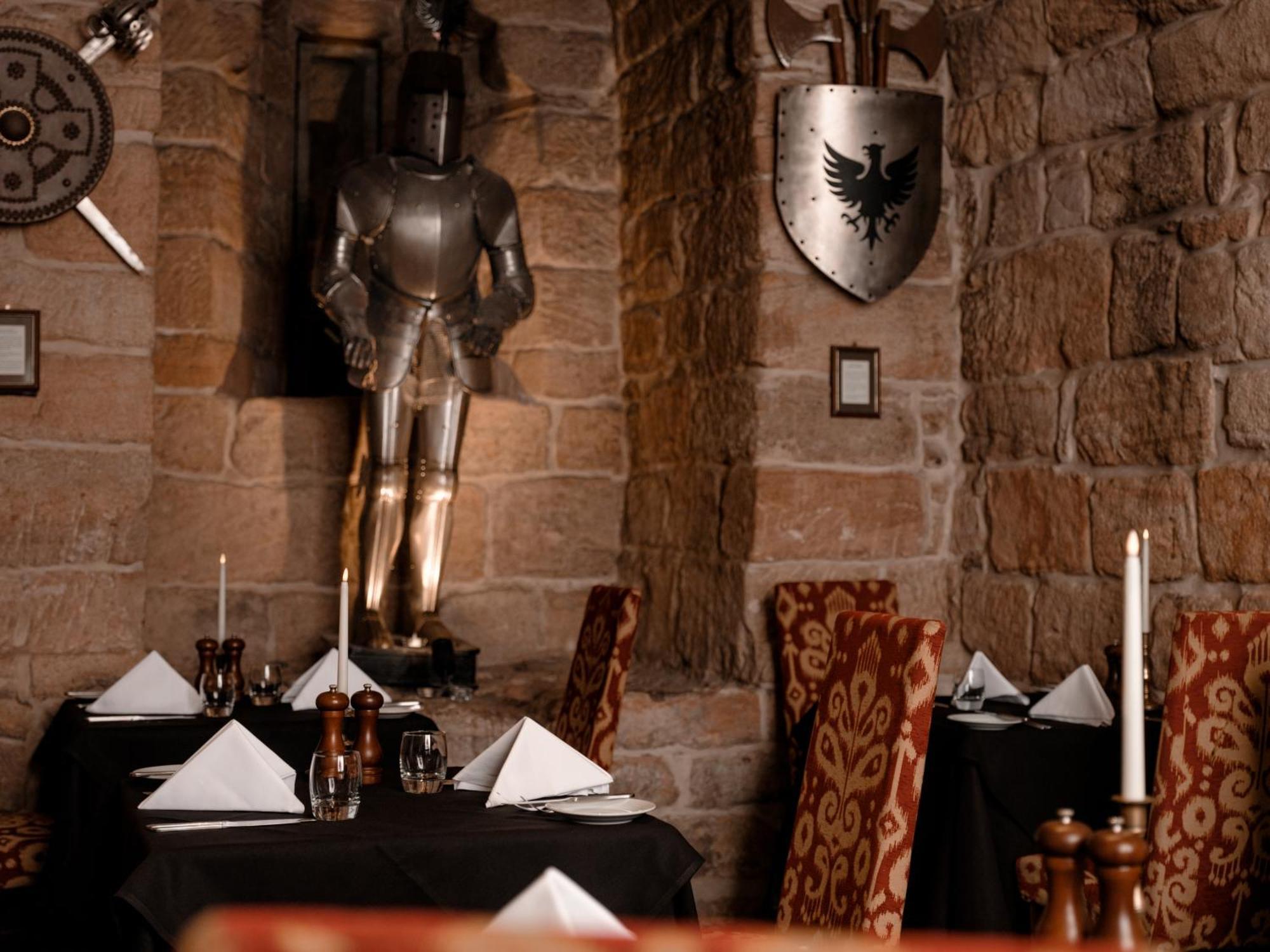 Dalhousie Castle Hotel Bonnyrigg Εξωτερικό φωτογραφία